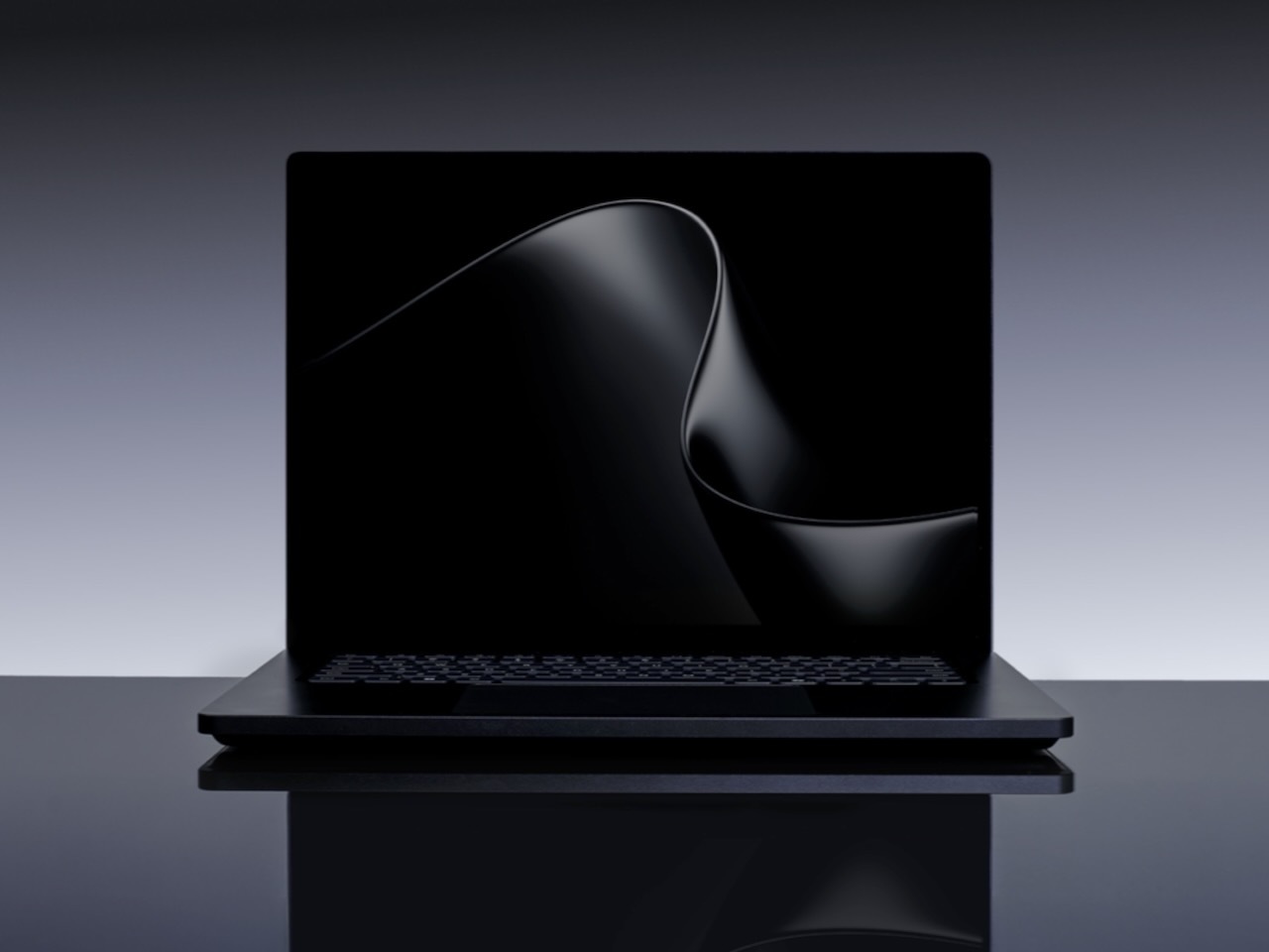 微软推送 Surface Laptop Ultra 首个固件更新:修复屏幕闪烁及重启耗时过长问题