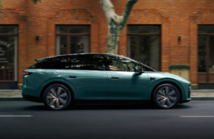 2026款理想i6智能座舱更新:支持CarPlay、HiCar与ICCOA Carlink