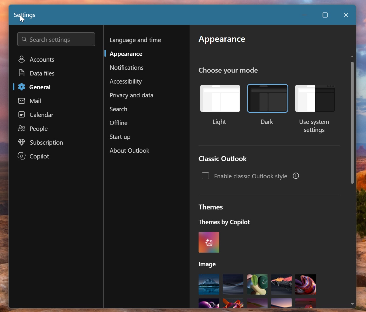 新版 Outlook 将提供经典版外观主题,Win10/Win11 用户可切换